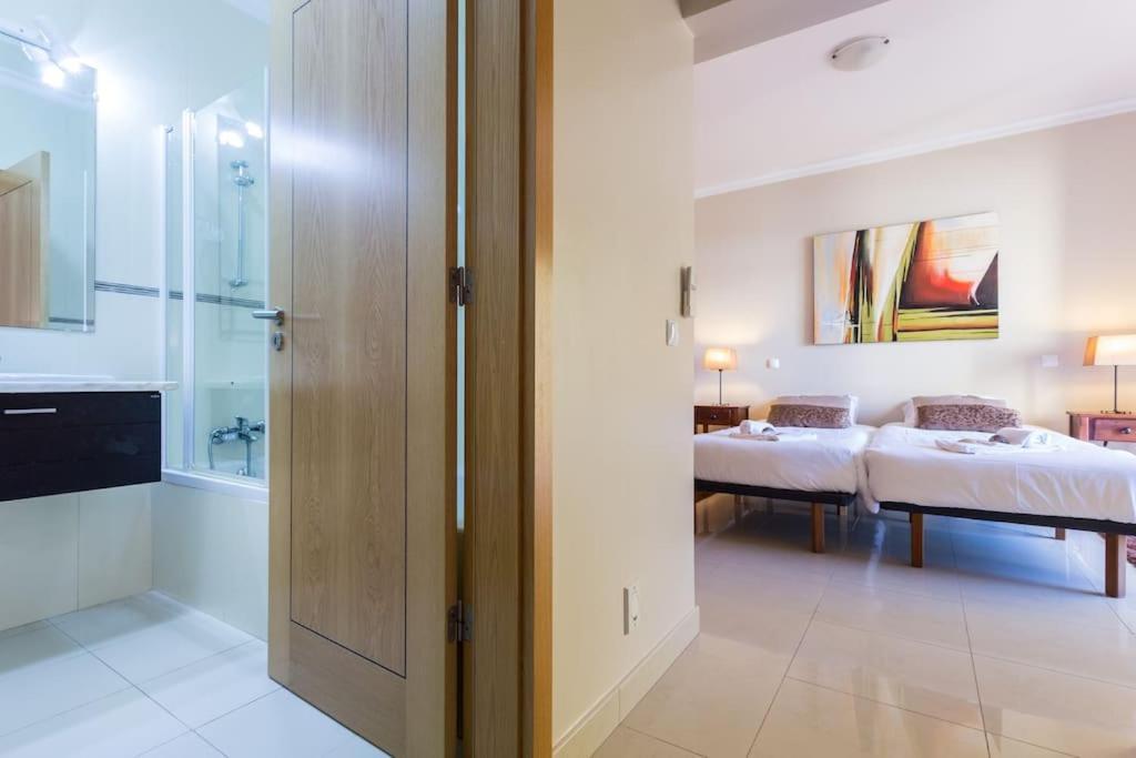 Sea Breeze Lagos Apartment מראה חיצוני תמונה
