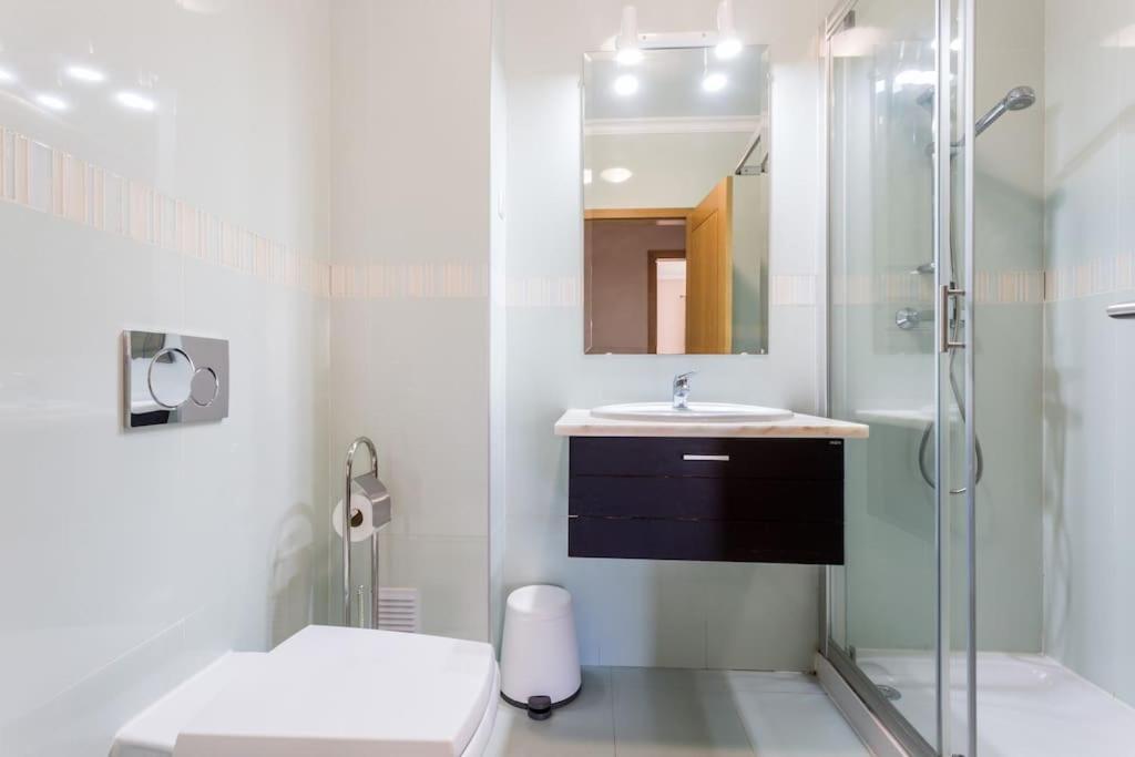 Sea Breeze Lagos Apartment מראה חיצוני תמונה
